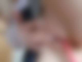 NaughtyBlooms's Live Sex Cam Show