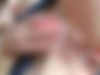NaughtyBlooms's Live Sex Cam Show