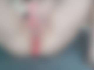 NaughtyBlooms's Live Sex Cam Show
