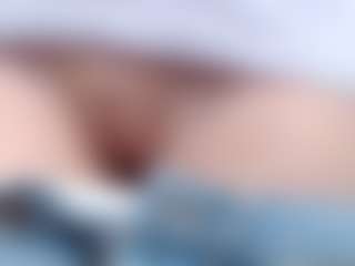 Live cam show with NaughtyBlooms - Blue Eyes on slutload
