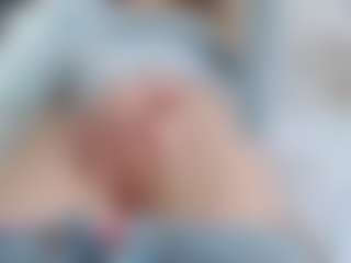 Live cam show with NaughtyBlooms - Wet on Camsoda