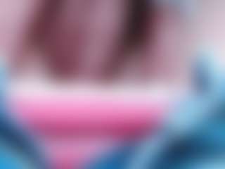 NaughtyBlooms's Live Sex Cam Show