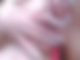 NaughtyBlooms's Live Sex Cam Show