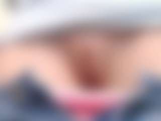 NaughtyBlooms's Live Sex Cam Show