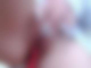 Cam Show en direct de NaughtyBlooms
