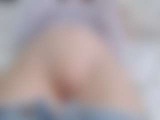 NaughtyBlooms's Live Sex Cam Show