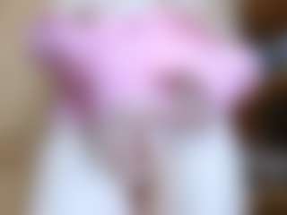 NaughtyBlooms's Live Sex Cam Show