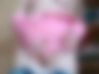 NaughtyBlooms's Live Sex Cam Show