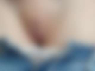 NaughtyBlooms's Live Sex Cam Show