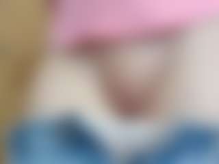 NaughtyBlooms's Live Sex Cam Show