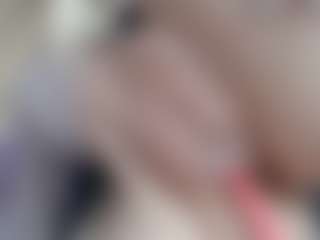 NaughtyBlooms's Live Sex Cam Show