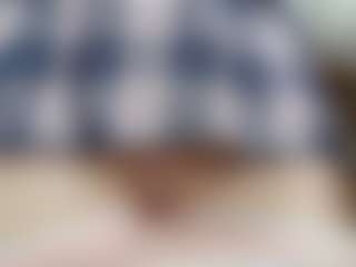 NaughtyBlooms's Live Sex Cam Show