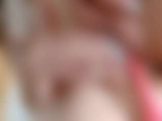 NaughtyBlooms's Live Sex Cam Show