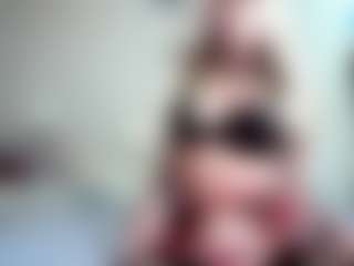 Live cam show with siennadiamond fit barbie queen - Granny on Instabang