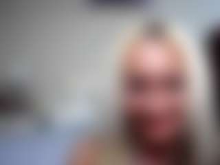 Live cam show with siennadiamond fit barbie queen - Granny on StripNow