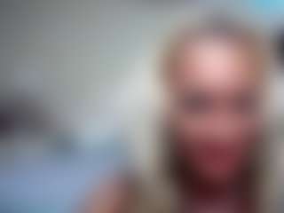 Live cam show with siennadiamond fit barbie queen - Senior on Cam Slut