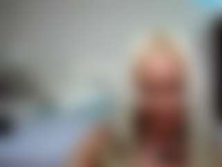 Live cam show with siennadiamond fit barbie queen - Granny Petite on Gym Cam Girls