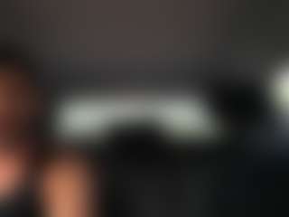 Lona P.'s Live Sex Cam Show