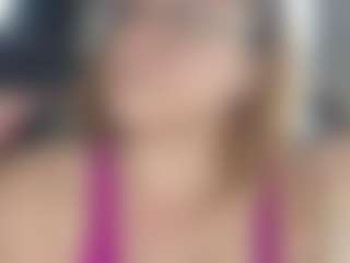 Lona P.'s Live Sex Cam Show