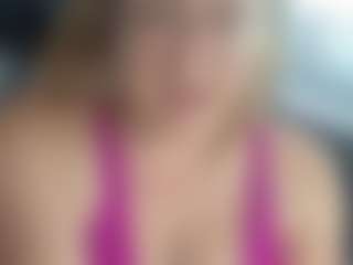 Lona P.'s Live Sex Cam Show