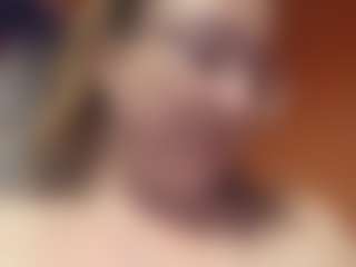 Lona P.'s Live Sex Cam Show