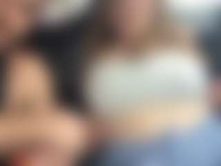 Live cam show with Lona P. - Big Tits MILF on CamwithHer