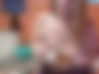 Lona P.'s Live Sex Cam Show