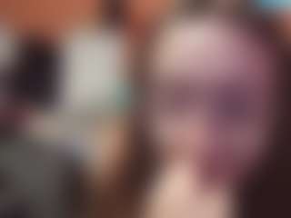 Lona P.'s Live Sex Cam Show