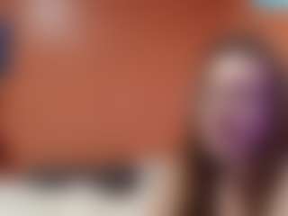 Lona P.'s Live Sex Cam Show