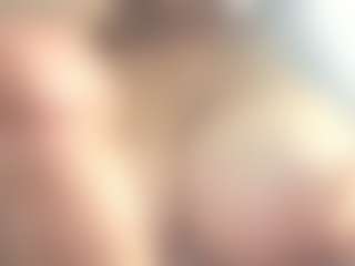 Lona P.'s Live Sex Cam Show