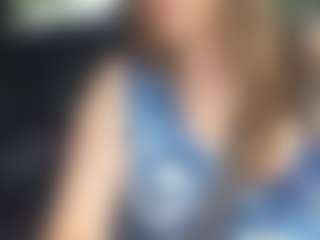 Lona P.'s Live Sex Cam Show