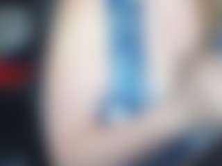 Lona P.'s Live Sex Cam Show