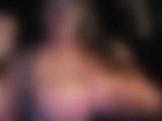 Lona P.'s Live Sex Cam Show