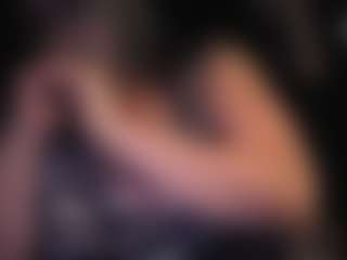 Lona P.'s Live Sex Cam Show