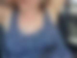 Live cam show with Lona P. - Big Tits MILF on CamwithHer