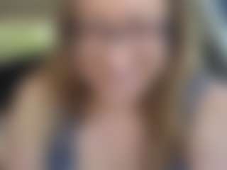 Lona P.'s Live Sex Cam Show