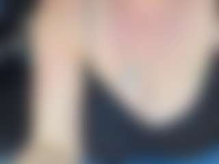 Lona P.'s Live Sex Cam Show
