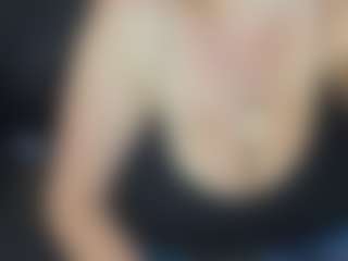 Lona P.'s Live Sex Cam Show