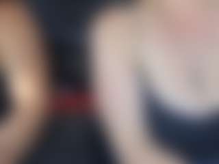Lona P.'s Live Sex Cam Show