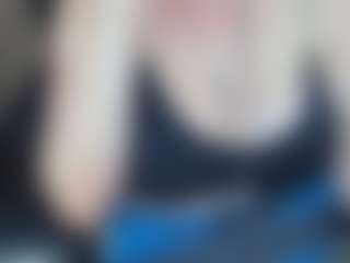 Lona P.'s Live Sex Cam Show