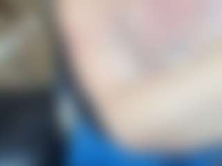 Lona P.'s Live Sex Cam Show