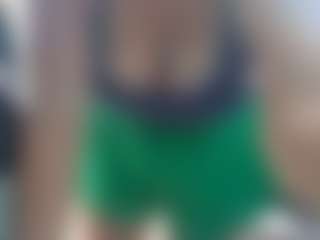 Lona P.'s Live Sex Cam Show