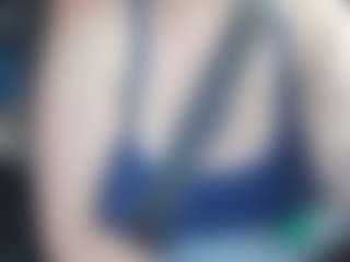 Lona P.'s Live Sex Cam Show