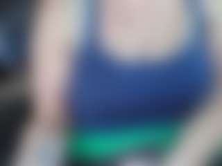 Live cam show with Lona P. - MILF on SpankPalCams