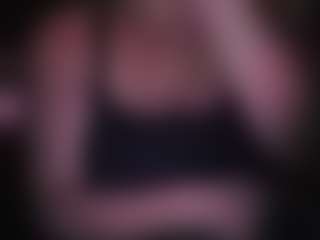Lona P.'s Live Sex Cam Show