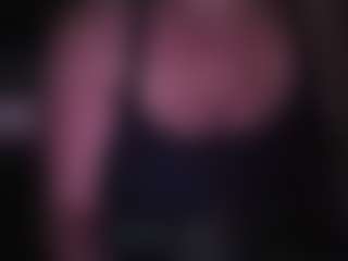 Lona P.'s Live Sex Cam Show