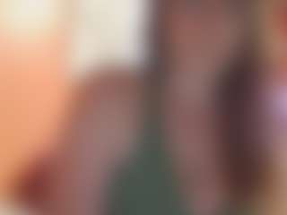 Lona P.'s Live Sex Cam Show