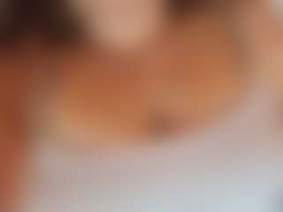Lona P.'s Live Sex Cam Show