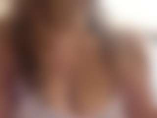 Lona P.'s Live Sex Cam Show