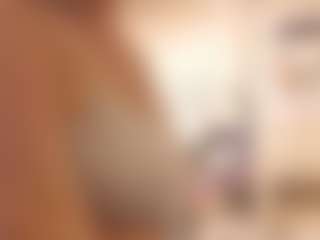 Lona P.'s Live Sex Cam Show